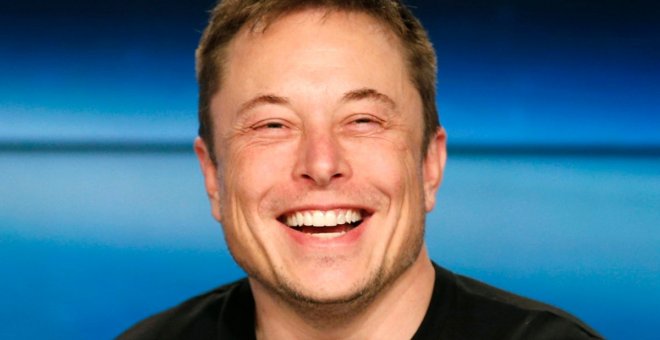 Elon Musk reactiva la producción de Tesla en contra del confinamiento y desoyendo a las autoridades