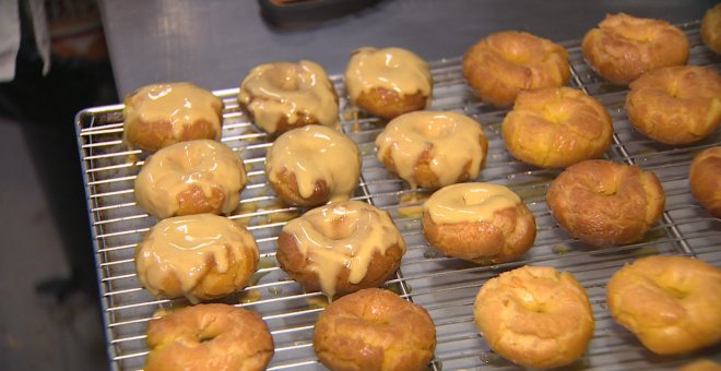 Un San Isidro sin pradera, pero sí con las tradicionales rosquillas