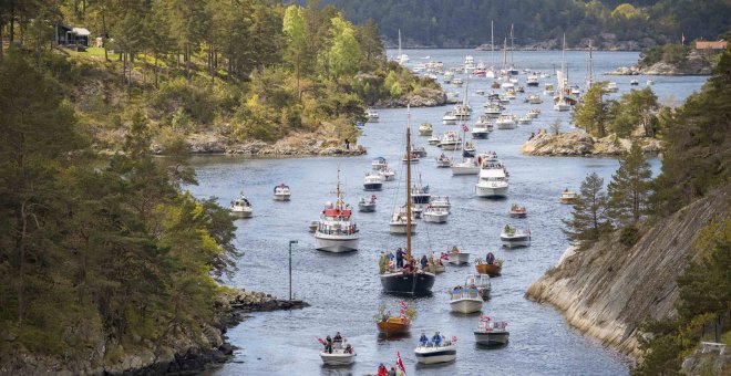 Romería de barcas en Noruega
