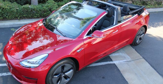 Esta rareza es el único Tesla Model 3 descapotable que hay en el mundo