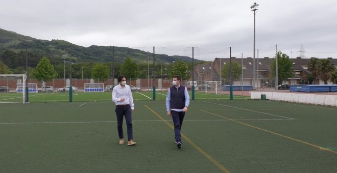 Astillero aprueba un proyecto de 230.000 euros para renovar el césped artificial del campo de fútbol de Frajanas