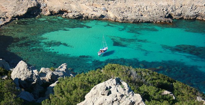 Diez rincones con playa para visitar este verano