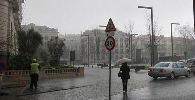 El centro de Cantabria y el Valle de Villaverde en alerta amarilla por lluvias y tormentas