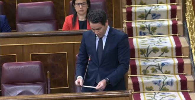 García Egea acusa a Pablo Iglesias de "colocar a un amigo en una puerta giratoria"