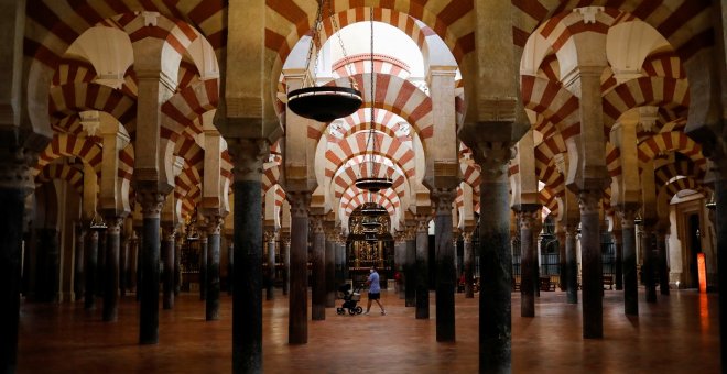 La Junta de Andalucía sale en defensa de los intereses de la Iglesia y recurrirá la sentencia de la Mezquita de Córdoba