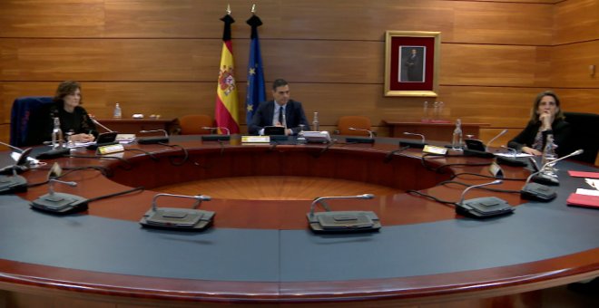 Sánchez preside el Consejo de Ministros extraordinario