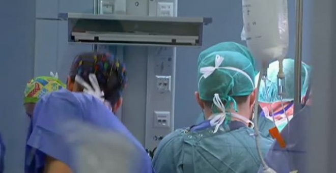Investigan el contagio de 14 personas en dos hospitales del País Vasco