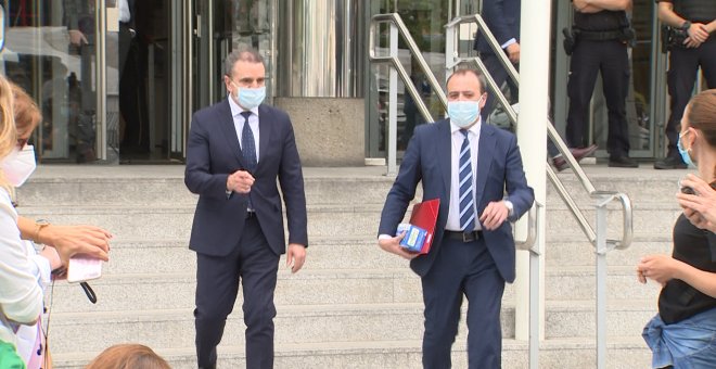 Franco sale del juzgado tras declarar como imputado en el 8-M
