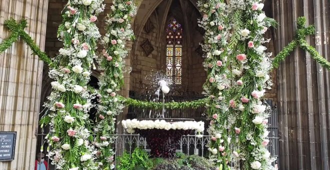 Presentación del 'Ou com balla' por el Corpus en la Catedral de Barcelona