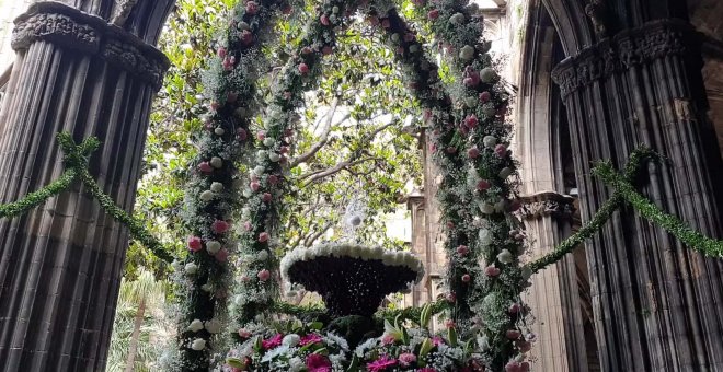 'Ou com balla' por el Corpus en la Catedral de Barcelona