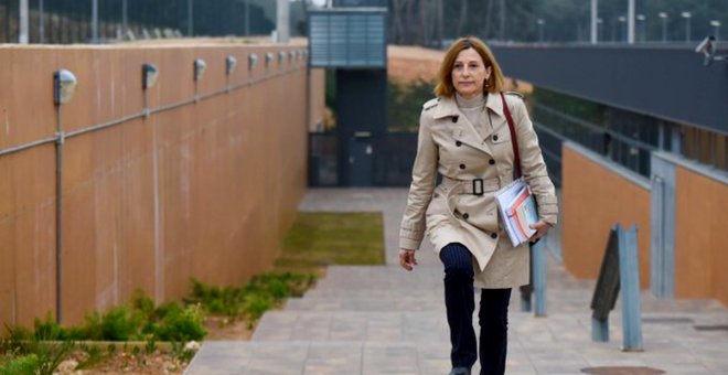 El Suprem revoca el primer 100.2 de Forcadell i es declara competent per revisar els permisos dels presos polítics