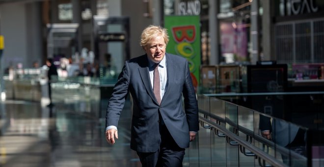 Boris Johnson restringirá el proyecto de ley de Theresa May sobre cambio de sexo