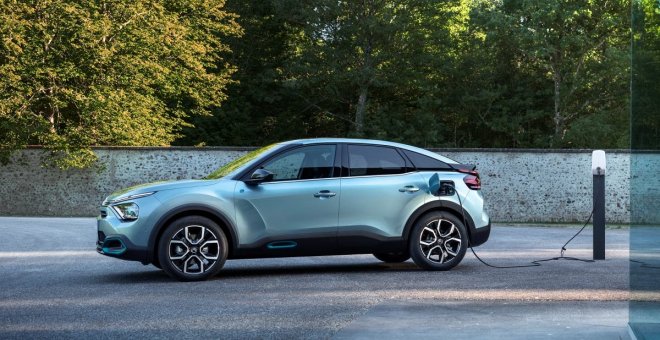 ¡Descubierto! Este es el nuevo Citroën ë-C4, un compacto convertido en SUV eléctrico