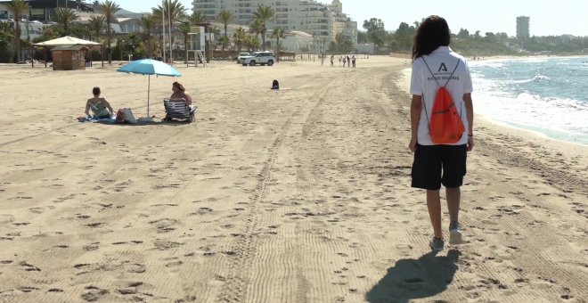 Vigilantes de la playa en Marbella (Málaga)