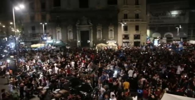 Descontrol en Nápoles durante una celebración deportiva