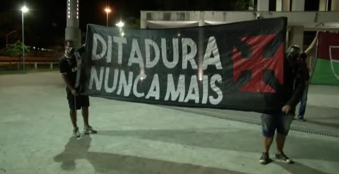 Aficionados del Botafogo se manifiestan contra el regreso del campeonato liguero en Brasil