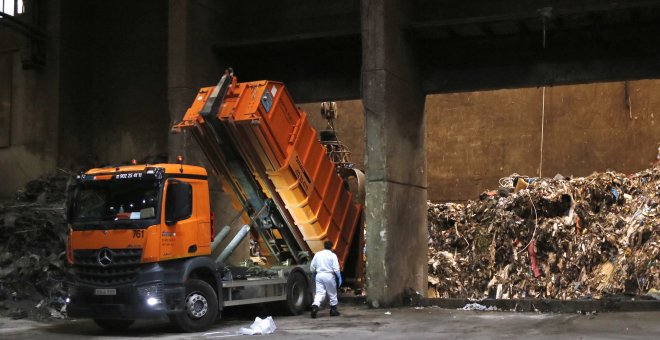 La Fiscalia de Barcelona investiga almenys tres possibles abocaments irregulars de residus sanitaris amb Covid-19