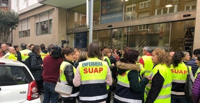 PRC-PSOE rechazan cumplir el acuerdo con los sanitarios, que evitó la huelga hace un año, en seis meses por ser un plazo "irrealizable"
