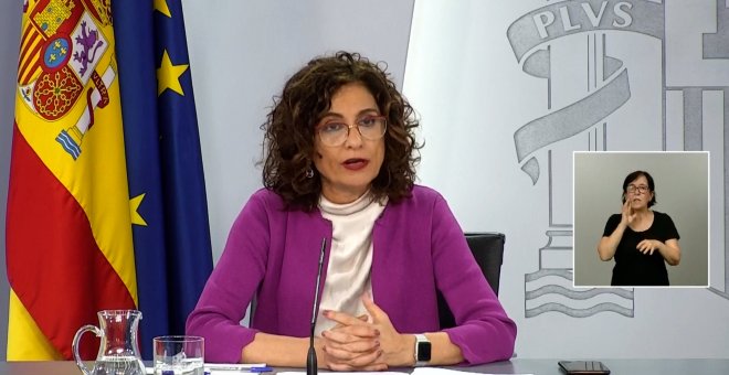 Montero acusa al PP de trabajar en Europa contra los intereses de España