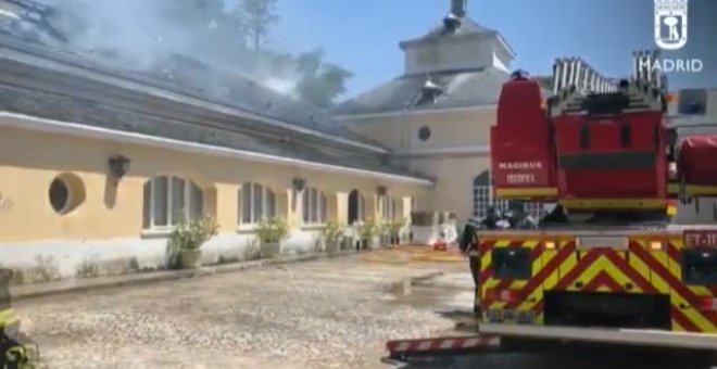 Los bomberos sofocan un incendio declarado en un archivo de Patrimonio Nacional en El Pardo