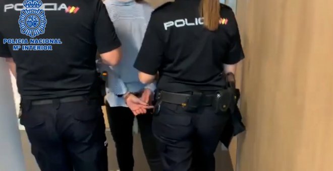 Policía detiene a una joven por agredir a su hermana y autolesionarse