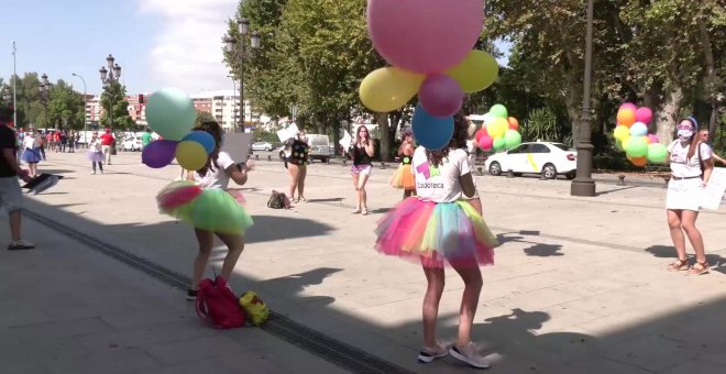 Concentración de empresarios de parques recreativos infantiles en Sevilla