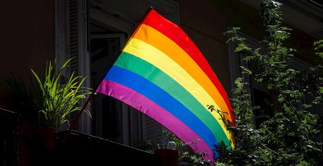 Las agresiones e incidentes LGTBfóbicos crecen un 20% en Catalunya en 2020