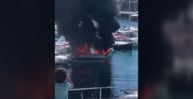 Grave incendio en el puerto deportivo de Palamós
