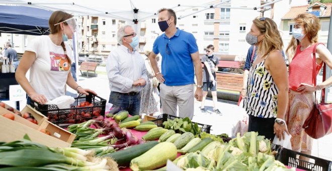 Blanco aplaude la vuelta de las ferias agroalimentarias por su valor dinamizador de los productos de Cantabria