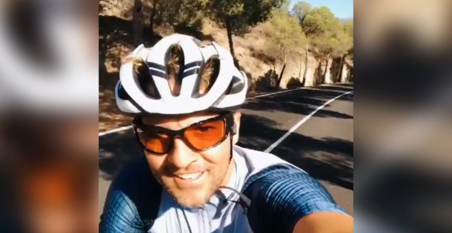 David Bisbal disfruta de un paseo en bici por la montaña