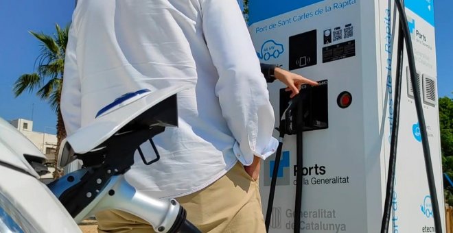 Cataluña instala puntos de recarga para coches eléctricos en los puertos más importantes