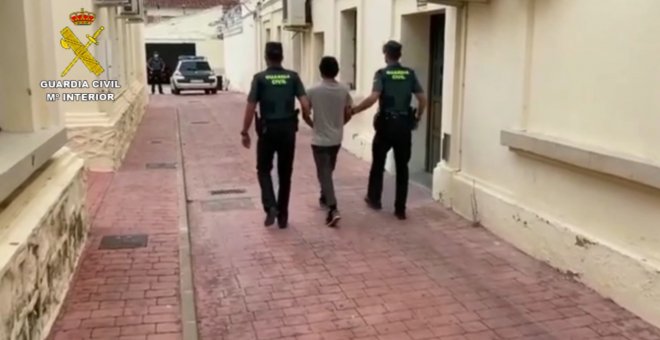 La Guardia Civil desmantela una plantación de marihuana en Mula