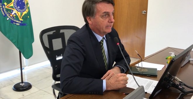 Bolsonaro confirma que tiene COVID-19