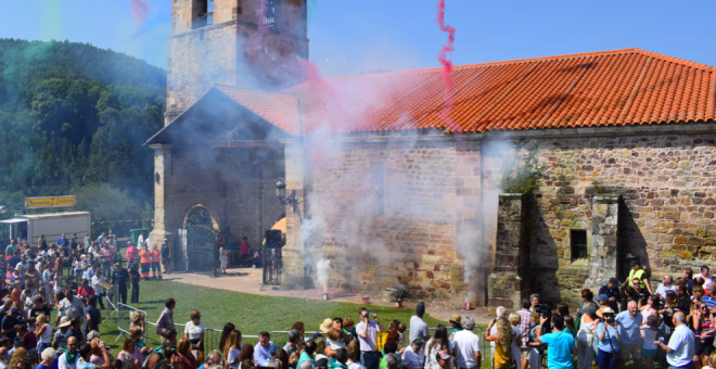 El Gobierno de Cantabria trabaja en una norma que permitirá ya "algún tipo de actividad" para celebrar fiestas populares