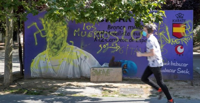 Un karateca español de origen senegalés denuncia pintadas nazis y racistas en Zaragoza