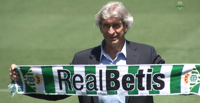 Presentación de Manuel Pellegrini como entrenador del Real Betis