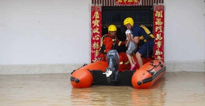 China sufre las peores inundaciones en más de 50 años: alrededor de 140 personas han muerto