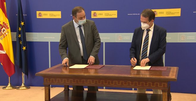 Ábalos y Caballero firman convenio para implementación de Agenda Urbana