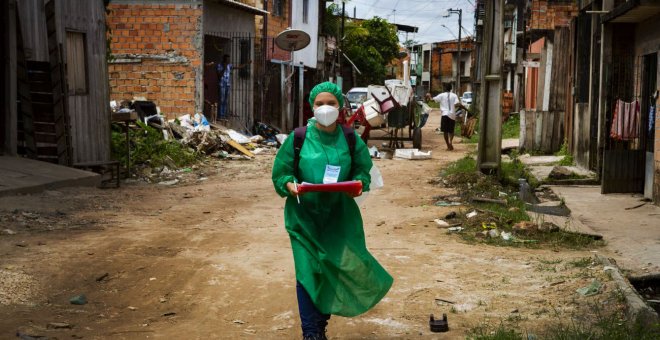 Las favelas brasileñas sufren pero resisten ante la covid-19, escapando del desastre