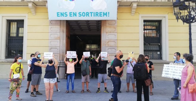 Marín manté els dos regidors investigats pel cas del Consell Esportiu tot i les peticions de destitució de l'oposició