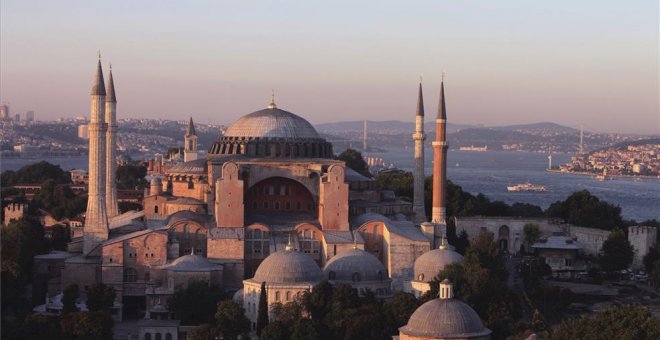 La batalla entre secularización y democracia en Turquía