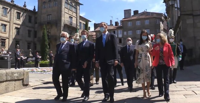 Los Reyes salen de la Ofrenda Nacional al Apóstol Santiago