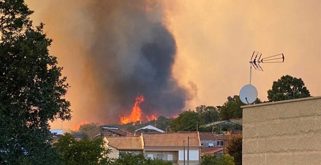 Estabilizado el incendio de Monterrei (Ourense), con 450 hectáreas afectadas