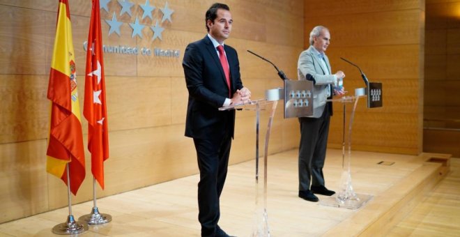 El consejero de Sanidad de Madrid confirma que trabajan para "restringir la movilidad" por zonas y Aguado pide ayuda al Gobierno central