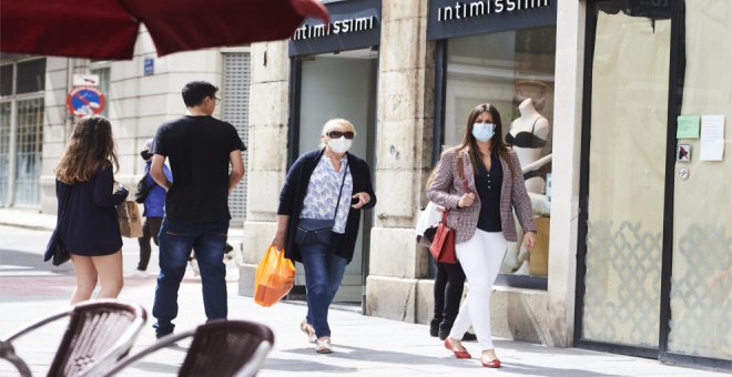 Sanidad afirma que Cantabria está "mucho mejor" que otras comunidades al haber tres brotes "pequeños" y "controlados"