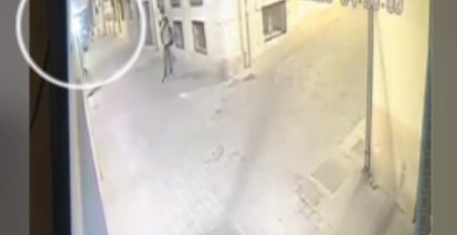 Detenidos dos ladrones en Almería que accedían a las casas trepando por las fachadas