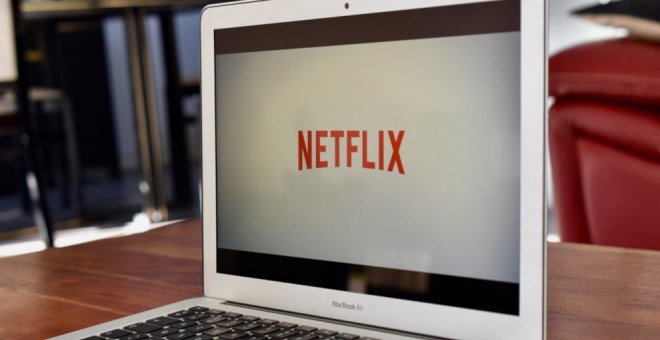 Alerta por una nueva estafa que suplanta a Netflix para robar datos bancarios de los usuarios
