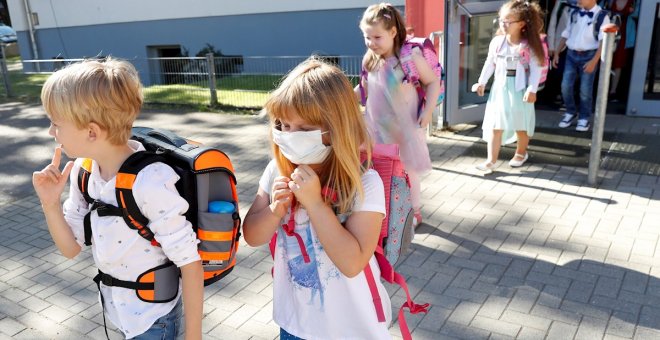 La ONU pide reabrir escuelas para evitar una "catástrofe generacional"