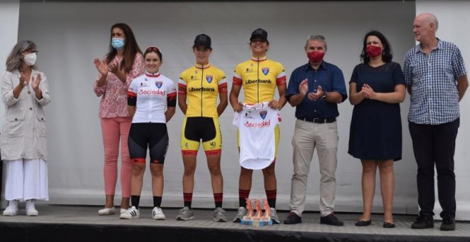 Lucía Ruiz y Ainara Albert vencedoras de la I Vuelta a Cantabria Femenina - Trofeo Liberbank