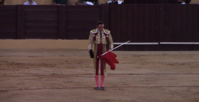 Ponce anuncia su vuelta al ruedo tras los rumores de boda con Ana Soria